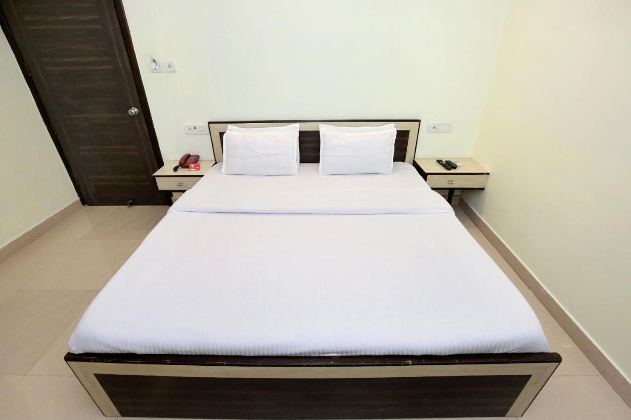 Oyo 9243 Trumpets Hotel Amritsar Zewnętrze zdjęcie