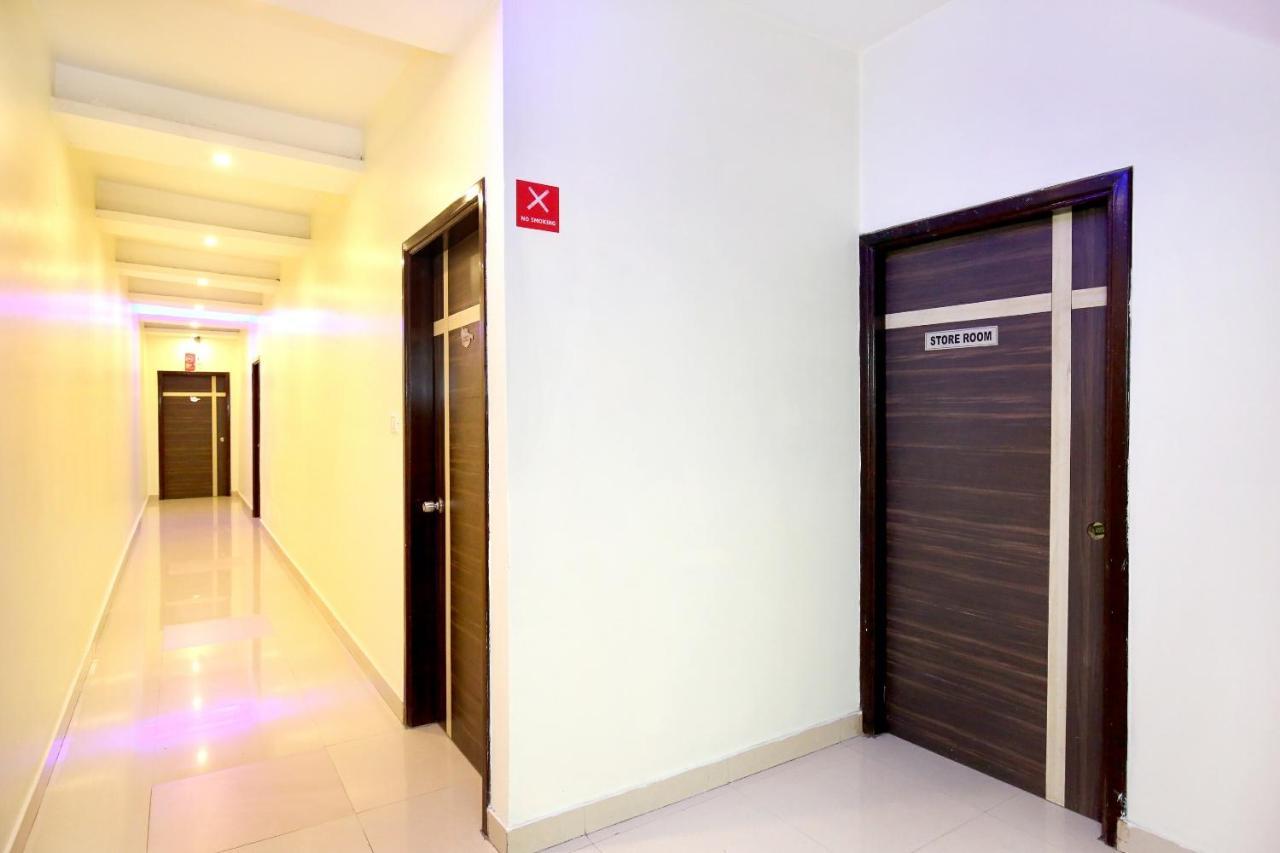 Oyo 9243 Trumpets Hotel Amritsar Zewnętrze zdjęcie