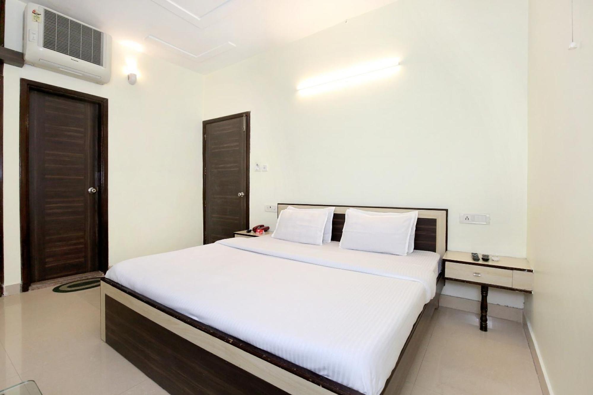 Oyo 9243 Trumpets Hotel Amritsar Zewnętrze zdjęcie