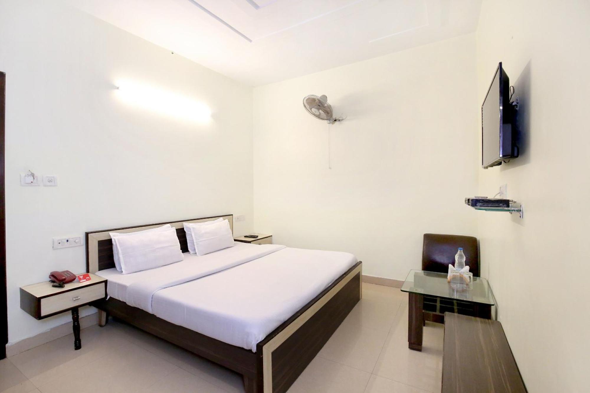 Oyo 9243 Trumpets Hotel Amritsar Zewnętrze zdjęcie